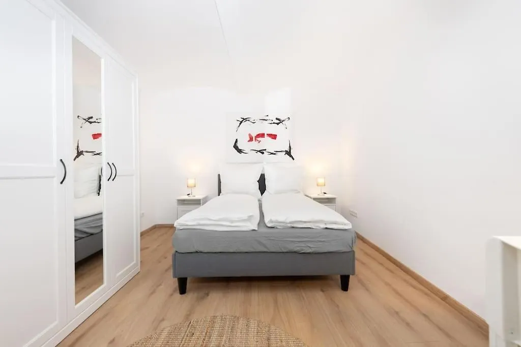 Apartamento Terrassen-Wohnung Am Goerlitzer Park In Kreuzberg Berlín Alemania