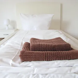  Hostal Potsdamer Platz - &